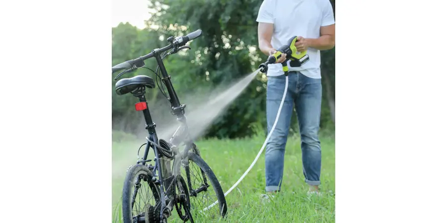 Powerful cordless pressure washer for thorough use.