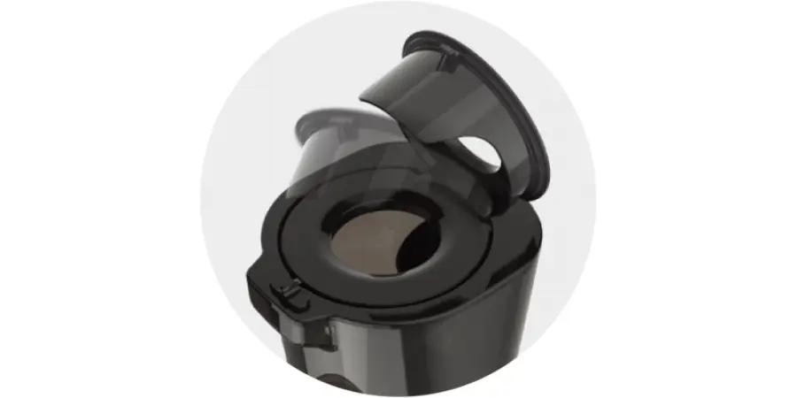 EVO820 juicer with a structure that maintains safety